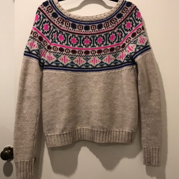 Patterned American Eagle Sweater (M) - Picture 3 of 5